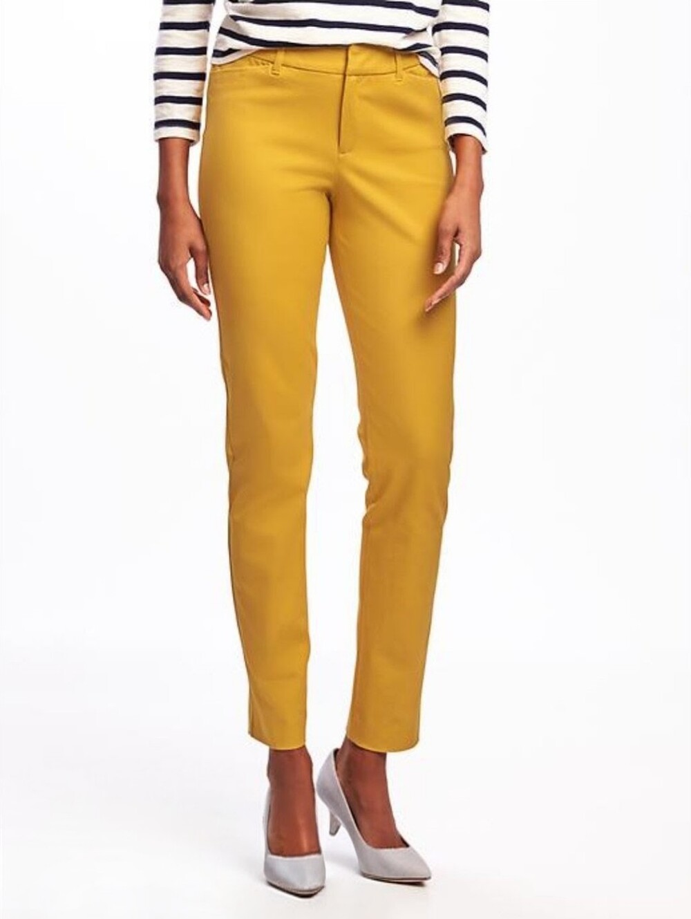 🆕️Old Navy Pixie Ankle Pants.